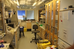 Lab., von Eulers väg 8